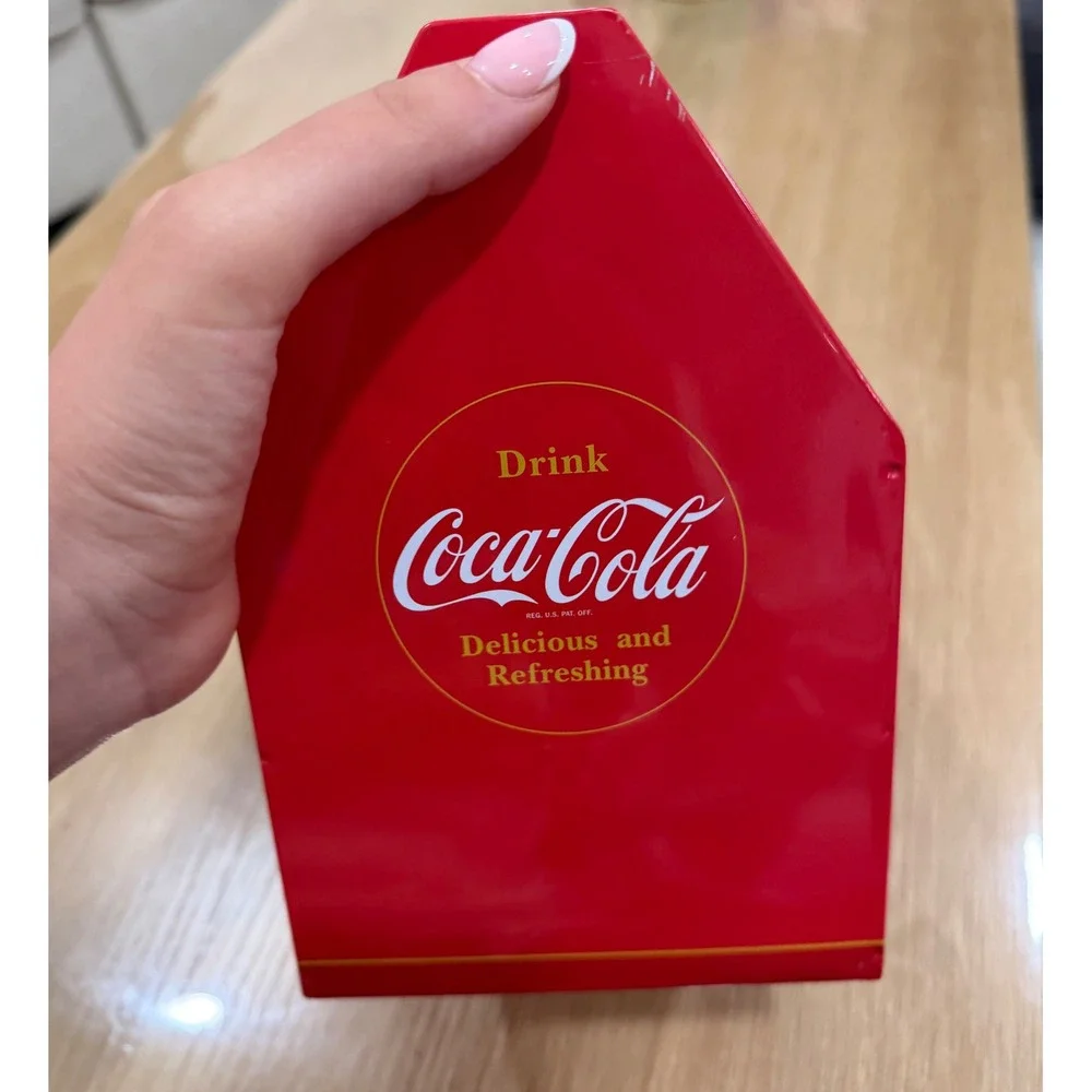 Coca-Cola Vintage Style Metal Tin Caddy Wooden Handle Red Bottle Carrier Decor